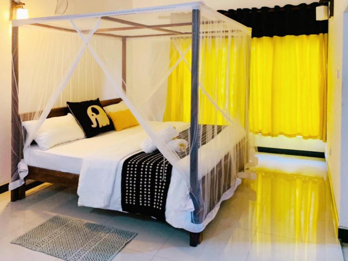 Vitamin Sea Hostel Innディックウェラ エクステリア 写真