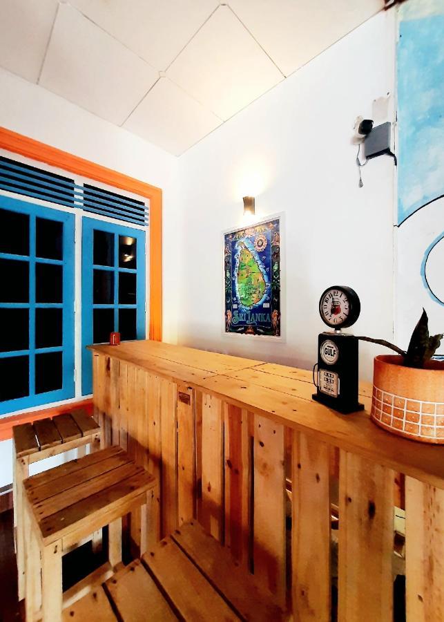 Vitamin Sea Hostel Innディックウェラ エクステリア 写真